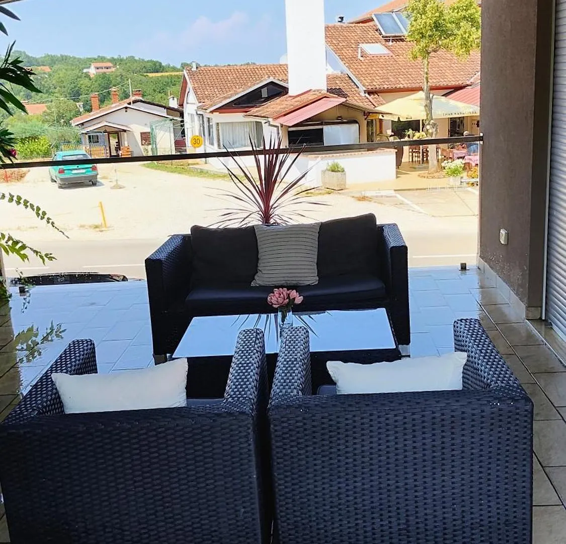 Modern House Luna With Pool Rovinjsko Selo Villa